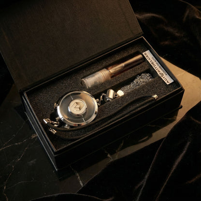 PARFUM DE VOITURE AVEC LOGO (Parfum inclus)
